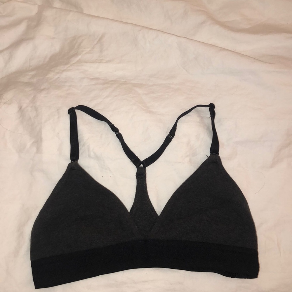 Lulu lemon sports bra